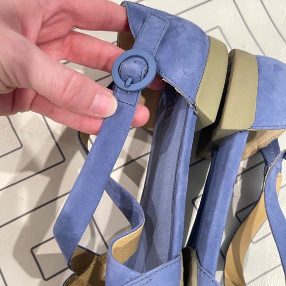 Camper Blue Round Toe Flats - Picture 8 of 13